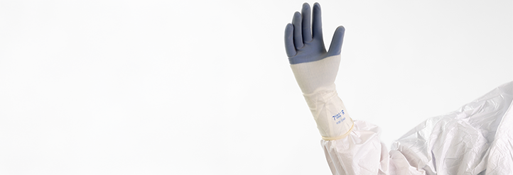 Polyisoprene Gloves